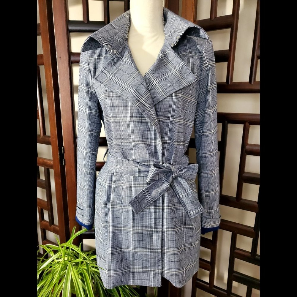 NWOT Carolina Belle Montreal Tie Waist Trench Coat